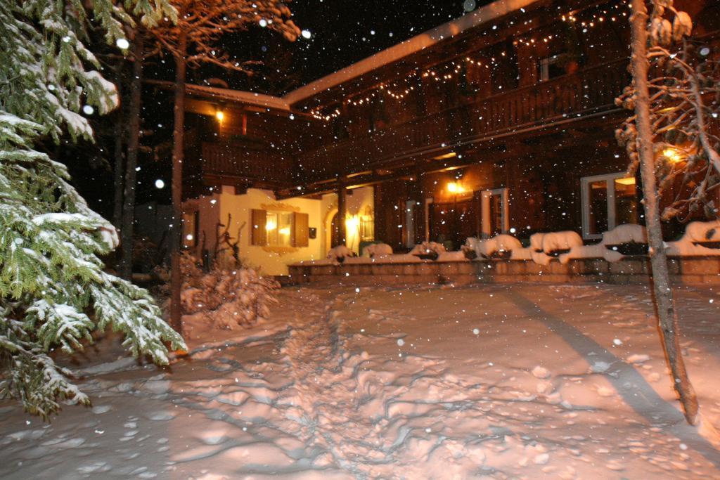 B&B Villa Dolomites Hut Сан-Виджилио-ди-Мареббе Экстерьер фото