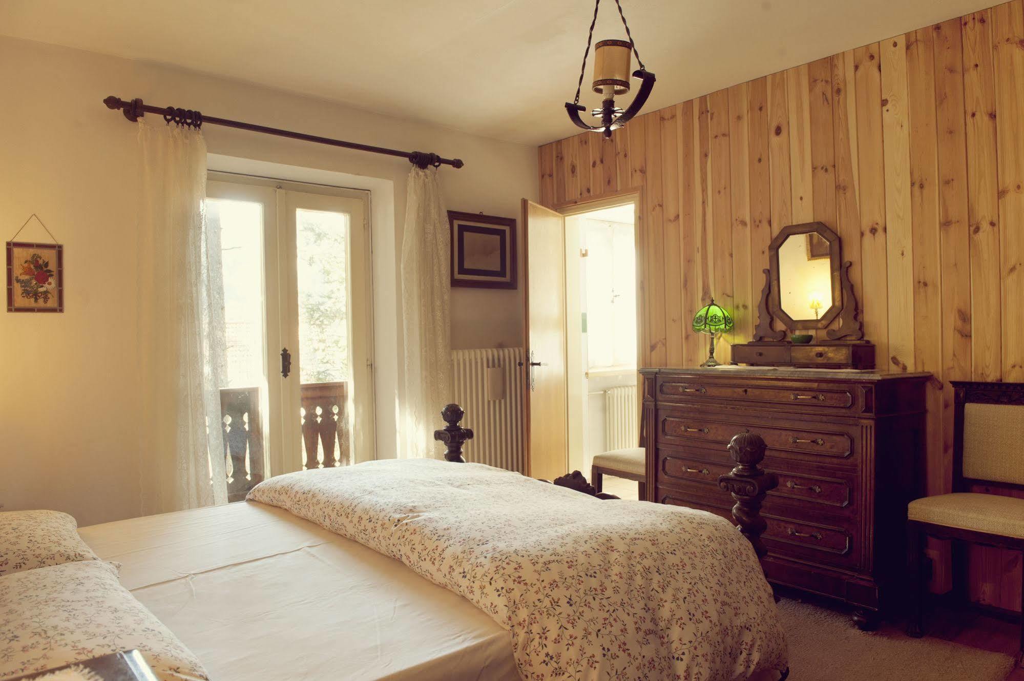 B&B Villa Dolomites Hut Сан-Виджилио-ди-Мареббе Экстерьер фото